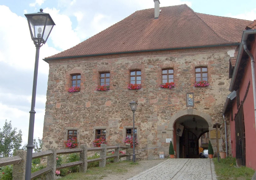 Schloss Burgtreswitz, Germany